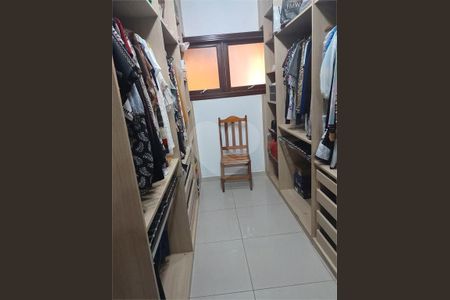 31_photo/94cf27bd8d.f70065d7dc94b7d7-ATLAS-b68a2bfe-5518-456b-bcee-4d71103f7002.jpg de casa à venda com 5 quartos, 375m² em Caxambu, Jundiaí