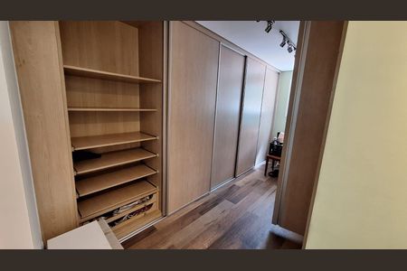 6_photo/94cf28c48d.f2bfaed4af7a5e8b-ATLAS-22b75af9-2ce3-4012-9221-5620db483935.jpg de casa à venda com 6 quartos, 1000m² em Rio Acima, Jundiaí