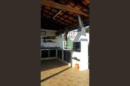 3_photo/94cf2e3725.dfdf3a77207432af-ATLAS-10da2ae2-c3c7-422b-b3f0-1f66a581ebb9.jpg de casa à venda com 3 quartos, 211m² em Traviu, Jundiaí