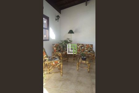 6_photo/94cf2e3725.dfdf3a77207432af-ATLAS-67e3a394-b45e-4acd-bec8-e2fd0464f46a.jpg de casa à venda com 3 quartos, 211m² em Traviu, Jundiaí