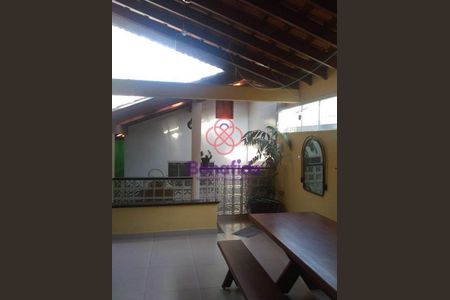 8_photo/94cf2f1b2d.42fc04046762a4be-ATLAS-ab060c68-0af2-4ebc-a00f-789b43d6be0f.jpg de casa à venda com 3 quartos, 292m² em Jardim Celeste, Jundiaí