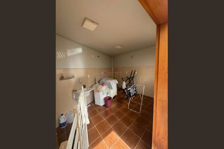 8_photo/94cf2f1ca9.d064f87ba2f4a60c-ATLAS-72524c86-4338-4d62-a42f-7d8acead9c4e.jpg de casa à venda com 2 quartos, 206m² em Jardim Celeste, Jundiaí