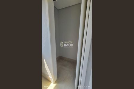 2_photo/94cf2f2391.ceff8192393c33de-ATLAS-1cf35c92-bbf9-4e16-8753-c40eec95275b.jpg de casa à venda com 3 quartos, 240m² em Jardim Currupira, Jundiaí