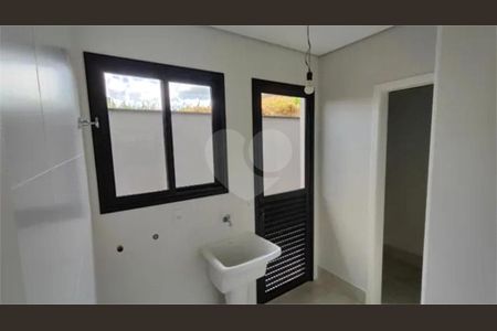 10_photo/94cf2f2755.11ae8d6217f777ff-ATLAS-50a9e7ed-1d3f-44dc-b11b-1810327b0fdf.jpg de casa à venda com 3 quartos, 240m² em Rio Acima, Jundiaí