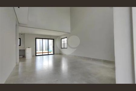 10_photo/94cf2f2755.11ae8d6217f777ff-ATLAS-677e73d1-c051-48a2-918a-892b7cef4114.jpg de casa à venda com 3 quartos, 240m² em Rio Acima, Jundiaí