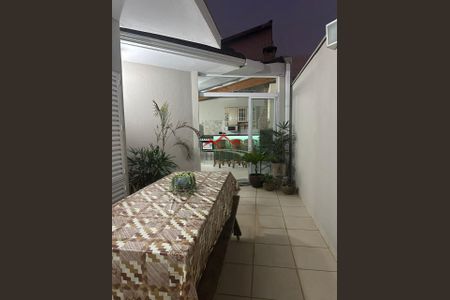 10_photo/94cf2f44a3.719fbdc320448c84-ATLAS-762a630c-25cf-4f67-a908-e8f6a1dc44f1.jpg de casa à venda com 3 quartos, 251m² em Chácara São Francisco, Jundiaí