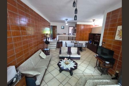 3_photo/94cf2f58bf.9fde2b1beaf38236-ATLAS-1abd9ca1-064c-43f5-8639-a7bc9f11dd67.jpg de casa à venda com 3 quartos, 202m² em Jardim Sao Vicente, Jundiaí