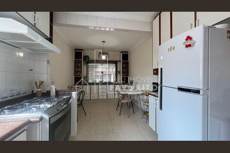 11_photo/94cf2f58d1.1cf36469cc62d903-ATLAS-87565ce7-0fde-43f8-a8d3-0b03cfcce9dc.jpg de casa à venda com 3 quartos, 264m² em Jardim Sao Vicente, Jundiaí