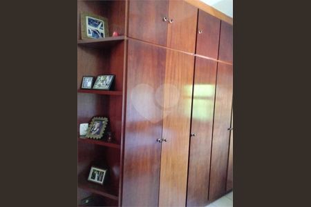 7_photo/94cf2f58d1.1cf36469cc62d903-ATLAS-8b52d2e9-00ac-4ee7-a242-b10d7261d72b.jpg de casa à venda com 3 quartos, 284m² em Jardim Sao Vicente, Jundiaí