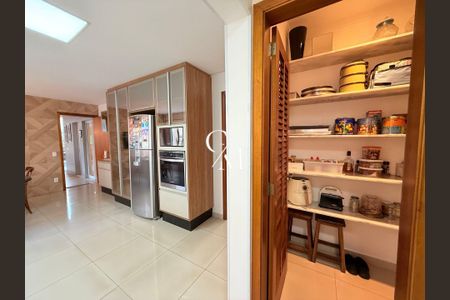 16_photo/94cf2f6367.25ff320141206436-ATLAS-60a4e700-6569-4b9f-aaa3-bc066356a54f.jpg de casa para alugar com 3 quartos, 301m² em Engordadouro, Jundiaí