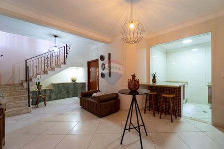 8_photo/94cf2f6535.ab41e4e09fc2bc48-ATLAS-2aa08596-f9fd-4e5b-aaae-7bdd45bfdaf8.jpg de casa à venda com 3 quartos, 306m² em Mirante de Jundiaí, Jundiaí