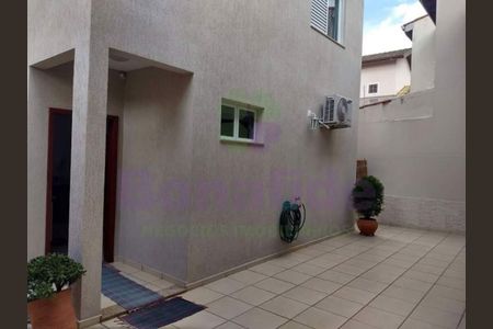 3_photo/94cf2f7009.ac59da683d20aab1-ATLAS-0e093602-28cb-4b9d-acef-081578a5ffe5.jpg de casa à venda com 3 quartos, 337m² em Mirante de Jundiaí, Jundiaí