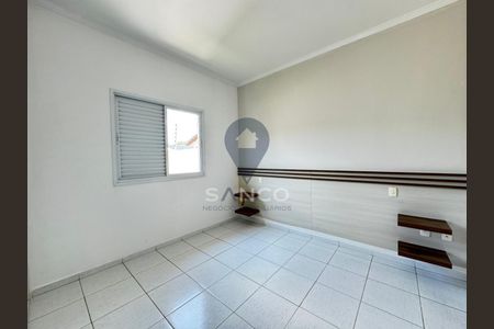 10_photo/94cf2f7069.b0a6bfb301237135-ATLAS-cee193a6-17a1-4b22-aef6-d12b52aeaea7.jpg de casa à venda com 3 quartos, 166m² em Mirante de Jundiaí, Jundiaí