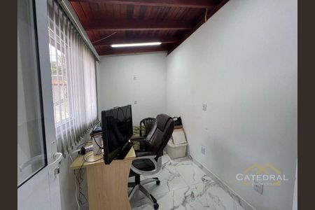 1_photo/94cf2f708f.9fde2b1beaf38236-ATLAS-07ba6a2f-905c-4e44-ab28-862ffb1f55d1.jpg de casa à venda com 2 quartos, 140m² em Mirante de Jundiaí, Jundiaí