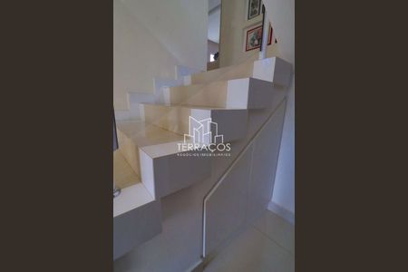 3_photo/94cf2f7385.6a940fd7dc05e55d-ATLAS-119036b9-4d99-47d5-b496-e59446c4506a.jpg de casa à venda com 3 quartos, 250m² em CECAP, Jundiaí