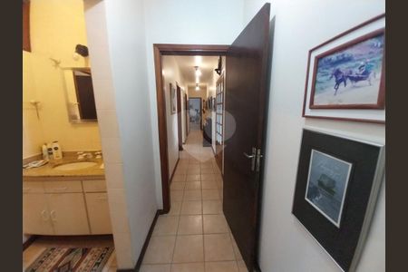 5_photo/94cf2f7467.ceff8192393c33de-ATLAS-25f4b776-0c1d-46c4-af0f-31acecb02db3.jpg de casa à venda com 4 quartos, 250m² em Chac M Mediterranea, Jundiaí