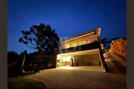 4_photo/94cf2f7525.4cea1a0b3f6bbd2f-ATLAS-cd3a72c1-e995-4d2a-af90-0a32b67ba576.jpg de casa à venda com 3 quartos, 260m² em CECAP, Jundiaí