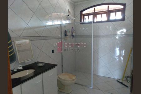 3_photo/94cf2f8c6b.a49d907f0912b726-ATLAS-bf2f4e2d-0203-4c08-bf2f-e5f8972911d4.jpg de casa à venda com 3 quartos, 332m² em Jardim das Tulipas, Jundiaí