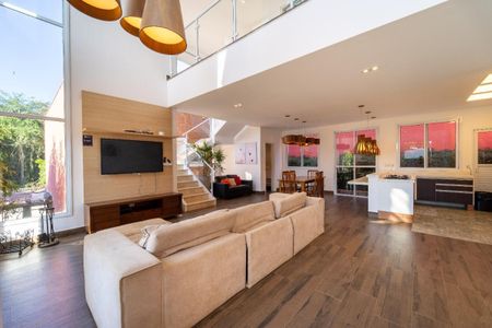 5_photo/94cf2fa379.c5d651b5e1490408-ATLAS-12fe972a-4a85-4879-8300-e4efb0b28635.jpg de casa à venda com 7 quartos, 1000m² em Residencial Água Doce, Jundiaí