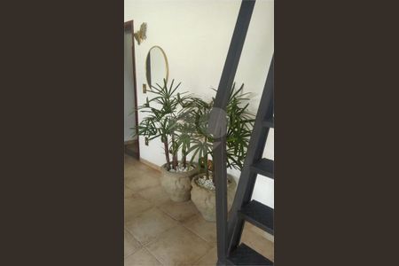 12_photo/94cf2fcb55.8a74a9992b16de2b-ATLAS-bac3df8f-16fb-49b1-9ea2-db61f97a62ed.jpg de casa à venda com 2 quartos, 211m² em Traviu, Jundiaí