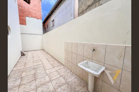 9_photo/94cf2fe65b.cba9474eaf1c4fd4-ATLAS-4fa395c2-6952-4dca-b028-38ab3339955f.jpg de casa para alugar com 2 quartos, 135m² em Jardim das Tulipas, Jundiaí