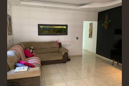 2_photo/94cf2febe5.2c445d7a253e7411-ATLAS-074d7d18-5c0e-4e97-92fd-9f9b5fcf4acb.jpg de casa à venda com 3 quartos, 202m² em Jardim das Tulipas, Jundiaí