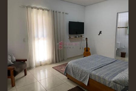 13_photo/94cf2febe5.2c445d7a253e7411-ATLAS-24843b93-7e31-4b3a-882f-2ceed40cbbfc.jpg de casa à venda com 3 quartos, 202m² em Jardim das Tulipas, Jundiaí