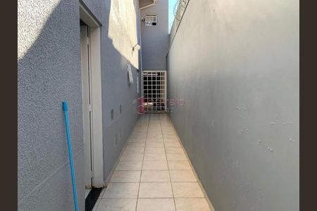 20_photo/94cf2febe5.2c445d7a253e7411-ATLAS-98576bb7-b2a5-4a35-b3f1-b5d50de771bc.jpg de casa à venda com 3 quartos, 202m² em Jardim das Tulipas, Jundiaí