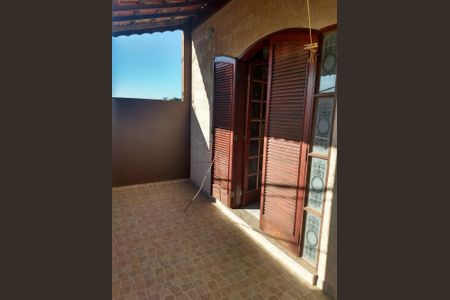 1_photo/94cf2fec29.1aa5b8f538f3adaf-ATLAS-a0f58012-7aaf-43bf-ab3c-8e29d5d6f140.jpg de casa à venda com 3 quartos, 163m² em Jardim das Tulipas, Jundiaí