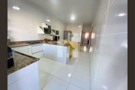 13_photo/94cf2fecf3.ceff8192393c33de-ATLAS-cf6dc300-cac3-4b34-89c3-d8d39d0989f1.jpg de casa à venda com 2 quartos, 200m² em Jardim das Tulipas, Jundiaí