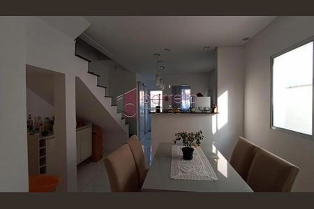 4_photo/94cf2fed45.48b3327475e5d0d0-ATLAS-3f42a272-d913-48a0-8e88-c2dd6d65e50f.jpg de casa à venda com 2 quartos, 103m² em Jardim das Tulipas, Jundiaí