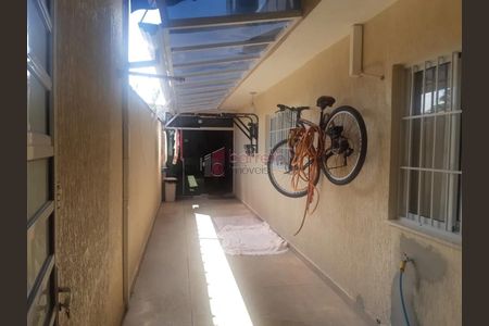 7_photo/94cf2fed91.f9fd596f8c1c84e9-ATLAS-24ad7672-e618-4f22-a892-10e486590987.jpg de casa à venda com 3 quartos, 240m² em Jardim das Tulipas, Jundiaí