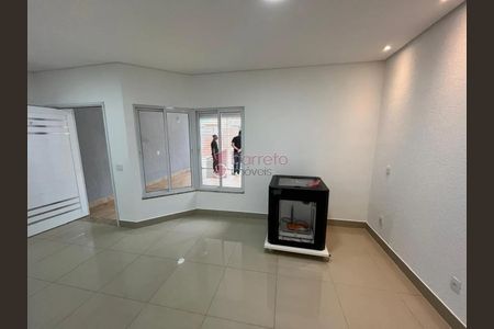 1_photo/94cf2ff485.f2c8c659ffa0a6bc-ATLAS-52eb46f1-7e25-4b1d-92a0-be17feec97e2.jpg de casa à venda com 3 quartos, 183m² em Residencial Santa Giovana, Jundiaí