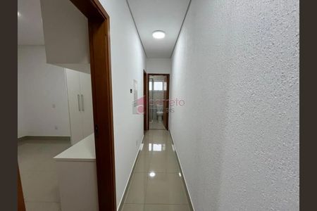 8_photo/94cf2ff485.f2c8c659ffa0a6bc-ATLAS-a196957e-043b-4e6a-b437-6ef7110f9f4b.jpg de casa à venda com 3 quartos, 183m² em Residencial Santa Giovana, Jundiaí