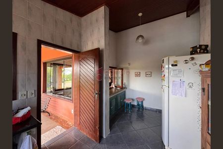 2_photo/94cf300bbb.c4a86b3c211625c7-ATLAS-0a9a221b-4bc0-4faa-b3bd-ce153e9f7162.jpg de casa à venda com 6 quartos, 424m² em Medeiros, Jundiaí