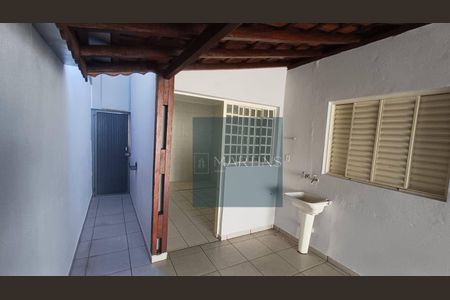 4_photo/94cf3049bd.c10bc831121e78e5-ATLAS-9ffb8217-8bb7-48dd-b74b-86b403495ccb.jpg de casa à venda com 2 quartos, 108m² em Parque Residencial Jundiaí, Jundiaí