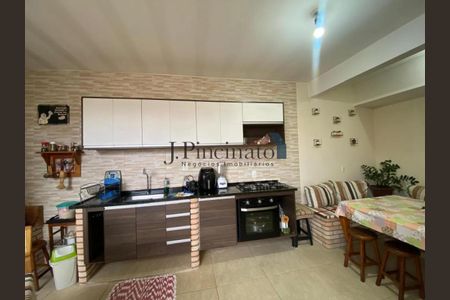 37_photo/94cf3050d1.d13744eb524fd331-ATLAS-1c32d2ca-4285-4569-bb75-98cceedd7252.jpg de casa à venda com 2 quartos, 107m² em Parque Residencial Jundiaí, Jundiaí