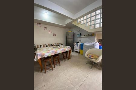 34_photo/94cf3050d1.d13744eb524fd331-ATLAS-c2f54e9b-6093-4b22-a5dd-a2d5c6db9c86.jpg de casa à venda com 2 quartos, 107m² em Parque Residencial Jundiaí, Jundiaí