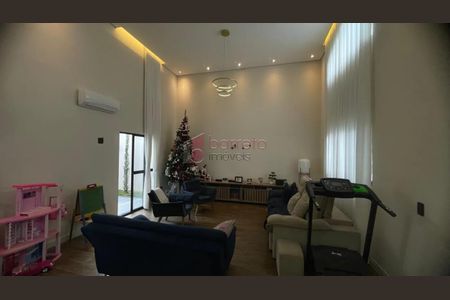 8_photo/94cf306e37.a49d907f0912b726-ATLAS-dae4f4c9-5bfe-4318-9f7a-151ccc9a2745.jpg de casa à venda com 3 quartos, 200m² em Medeiros, Jundiaí