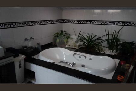 10_photo/94cf3a997b.1e45c290f45d527b-ATLAS-2743ff5f-0c80-44a4-b7d4-e3cf9bae8420.jpg de casa à venda com 3 quartos, 280m² em Jardim Tereza Cristina, Jundiaí