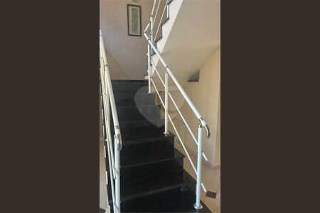 11_photo/94cf3a997b.1e45c290f45d527b-ATLAS-befc36ad-c6b4-466c-9b16-2b7c531cea32.jpg de casa à venda com 3 quartos, 280m² em Jardim Tereza Cristina, Jundiaí