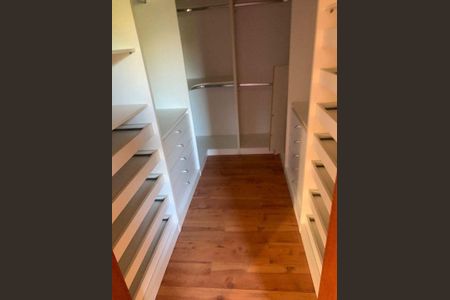 9_photo/94cf3a9bcd.8cbbc6e43ead3576-ATLAS-4e5f4b7d-b75d-4416-93f7-f74411e00ca1.jpg de casa à venda com 4 quartos, 423m² em Medeiros, Jundiaí