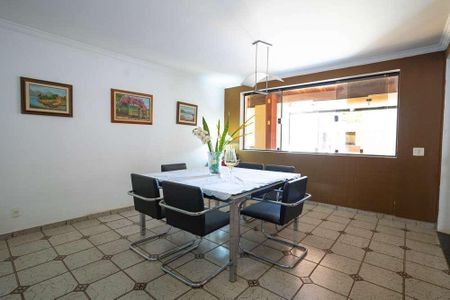 5_photo/94cf3a9fd9.e9744f0b397a6472-ATLAS-846838f6-1f57-4e29-9f3c-d0c4a7e9d509.jpg de casa à venda com 3 quartos, 620m² em Bomfim, Jundiaí