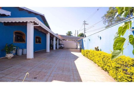 32_photo/94cf3a9fd9.e9744f0b397a6472-ATLAS-b30e3ea5-f592-41c0-aa16-c4b5a3f912d5.jpg de casa à venda com 3 quartos, 620m² em Bomfim, Jundiaí