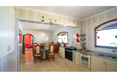 4_photo/94cf3a9fd9.e9744f0b397a6472-ATLAS-c52efdf9-ff47-49cf-876f-73706142f5a3.jpg de casa à venda com 3 quartos, 620m² em Bomfim, Jundiaí