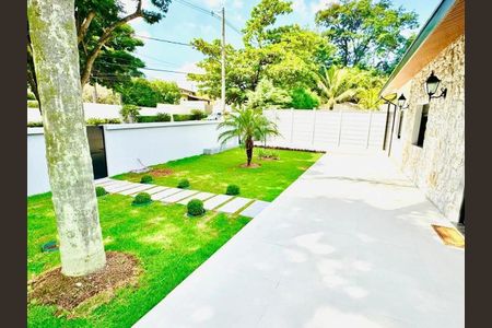 5_photo/94cf3aa1a9.ceff8192393c33de-ATLAS-2d1d4361-31fc-46aa-bd99-561d2defc6a9.jpg de casa à venda com 3 quartos, 330m² em Jardim Tereza Cristina, Jundiaí