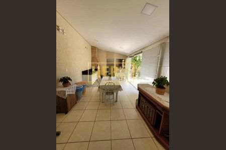 7_photo/94cf3aa381.45d1e4369bd8fd3c-ATLAS-c3789e01-3c4b-4e48-a831-9b316d18f8f8.jpg de casa à venda com 4 quartos, 169m² em Medeiros, Jundiaí