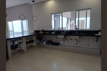 2_photo/94cf3aa447.411a6e7ba2cd6698-ATLAS-77044ffb-145e-4b41-9132-7a50a51516a1.jpg de casa à venda com 3 quartos, 675m² em Medeiros, Jundiaí