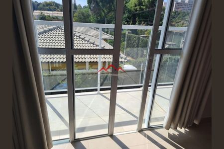 12_photo/94cf3aa5bd.7e2ea02b9085bf9d-ATLAS-bb2f17a0-5be6-4352-ac30-4754c327d3b2.jpg de casa para alugar com 3 quartos, 675m² em Medeiros, Jundiaí