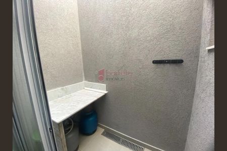 6_photo/94cf3aadb7.bdf1def5ceb5107f-ATLAS-25d9ed1d-0b47-475f-a30b-439a65342fad.jpg de casa à venda com 3 quartos, 168m² em Jardim Carolina, Jundiaí